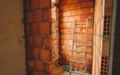 Ladder Safety: Preventing Falls in Construction and Beyond