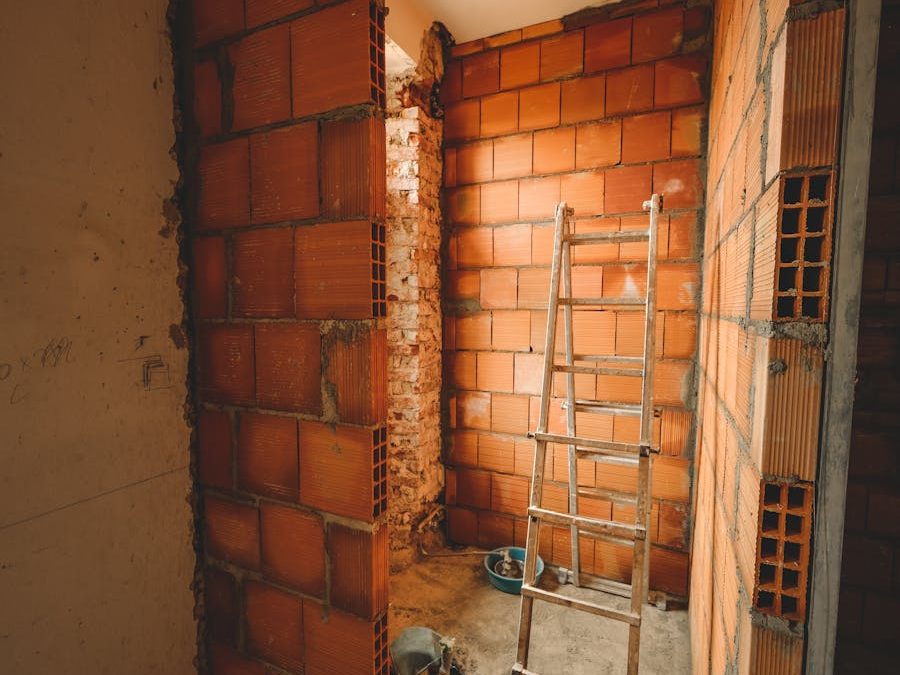 Ladder Safety: Preventing Falls in Construction and Beyond